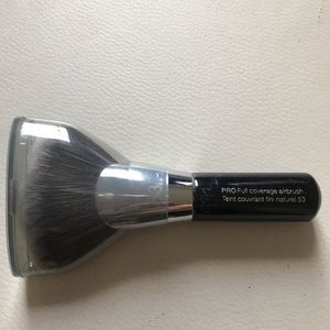 Various Sephora pro makeup brushes